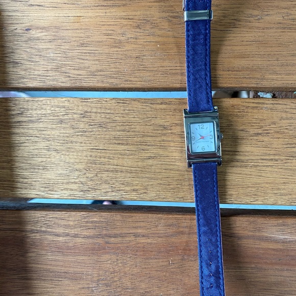 2009-2010 Tommy Hilfiger Twist Band Watch - Picture 8 of 11